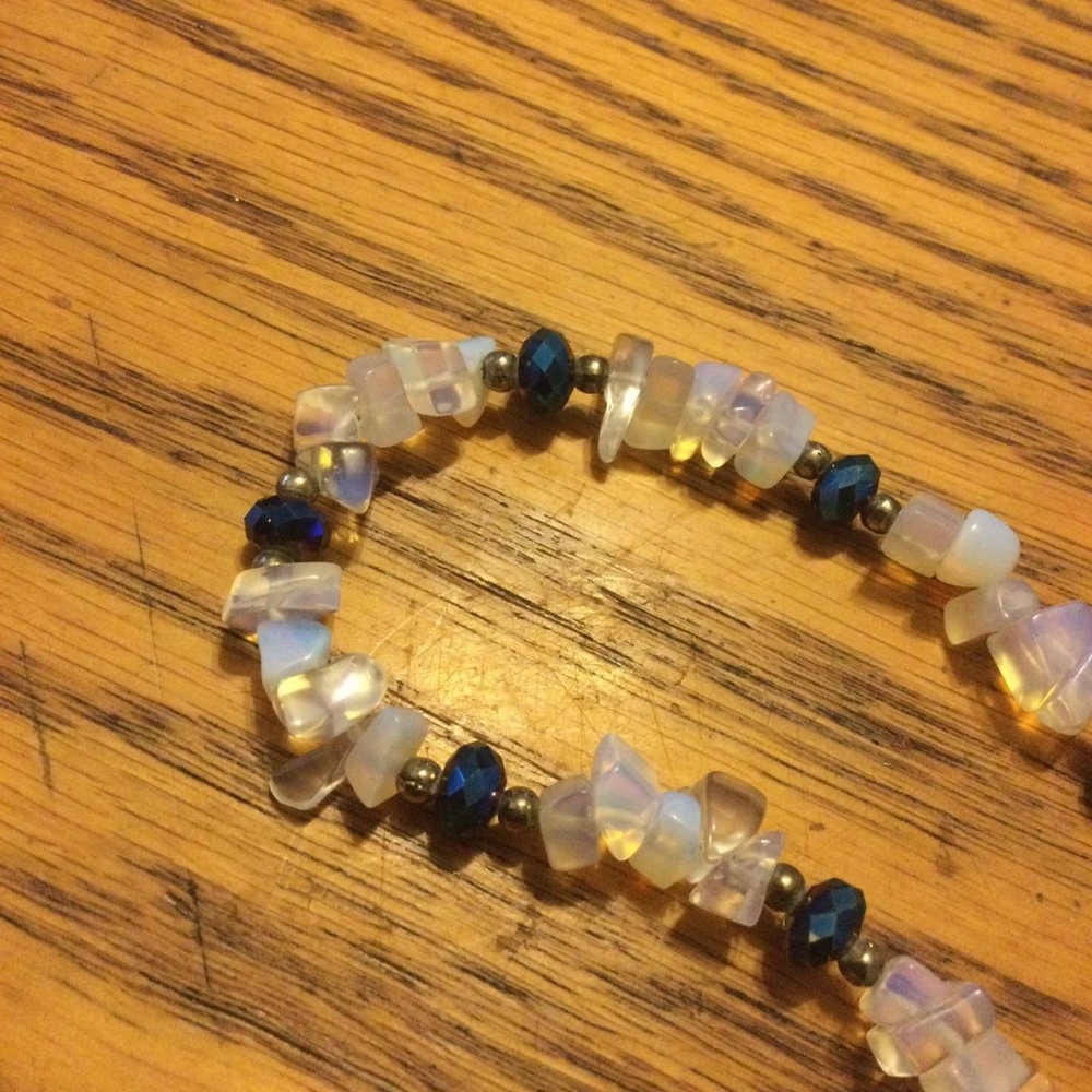 Opalite bracelet - Picture 2 of 2